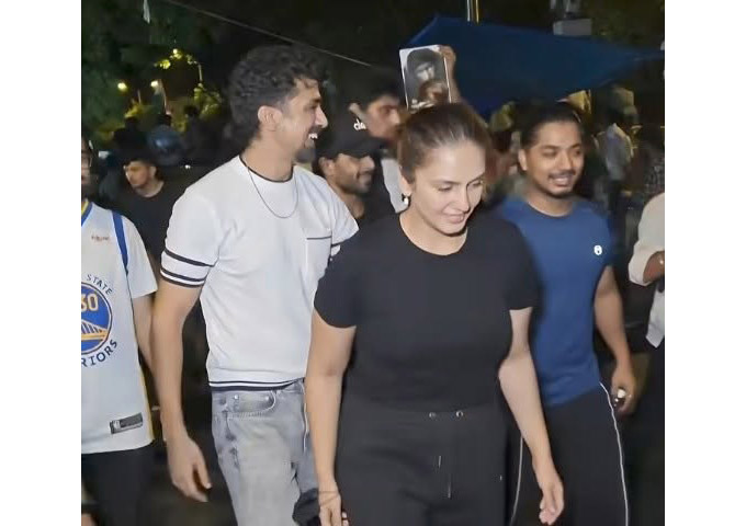 Huma Qureshi joined the student protest at Jantar Mantar in New Delhi.