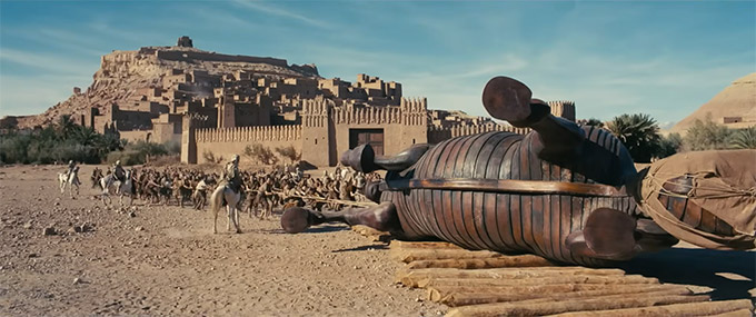 The monumental Trojan Horse by production designer Ruth De Jong.